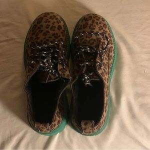 NEW leopard print shoes